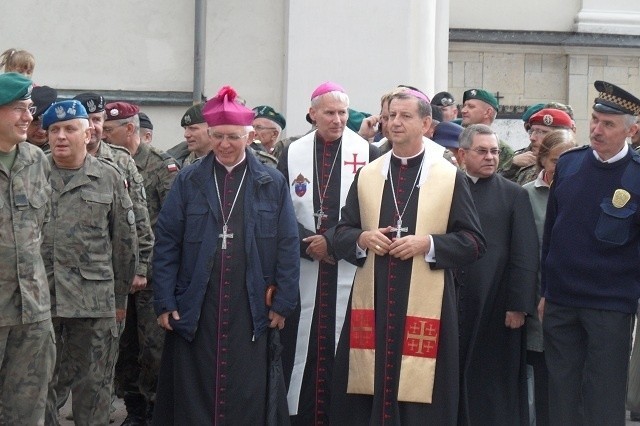 Wojsko wkroczyło na Jasną Górę [ZDJĘCIA]