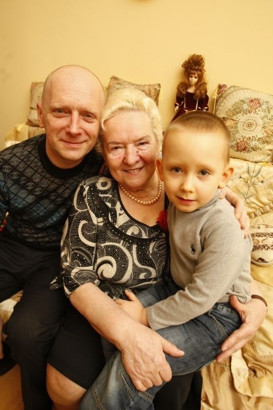 Anna Czaja mieszka z synem Romanem i wnukiem Samirem