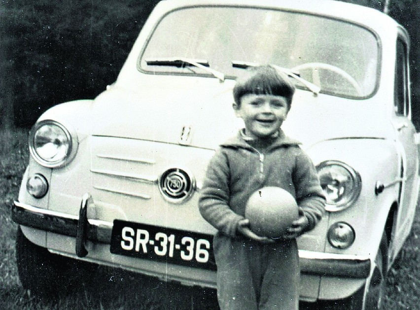 Marek Szołtysek i słynny Fiat 500...