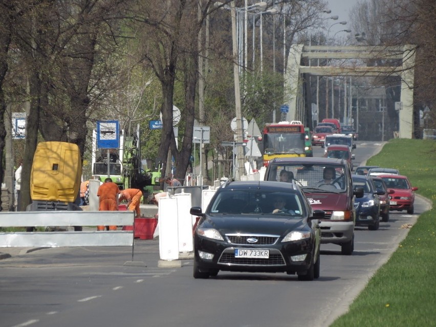 Ruszył remont Kochanowskiego. Są utrudnienia (ZDJĘCIA)