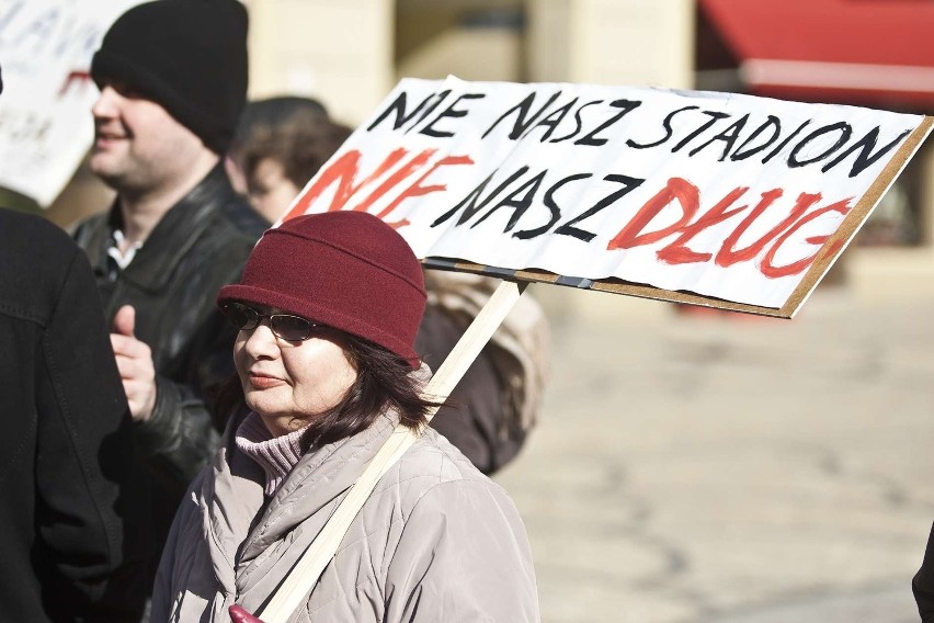 Wrocław: Kobiety protestowały przeciw polityce miasta (ZDJĘCIA)
