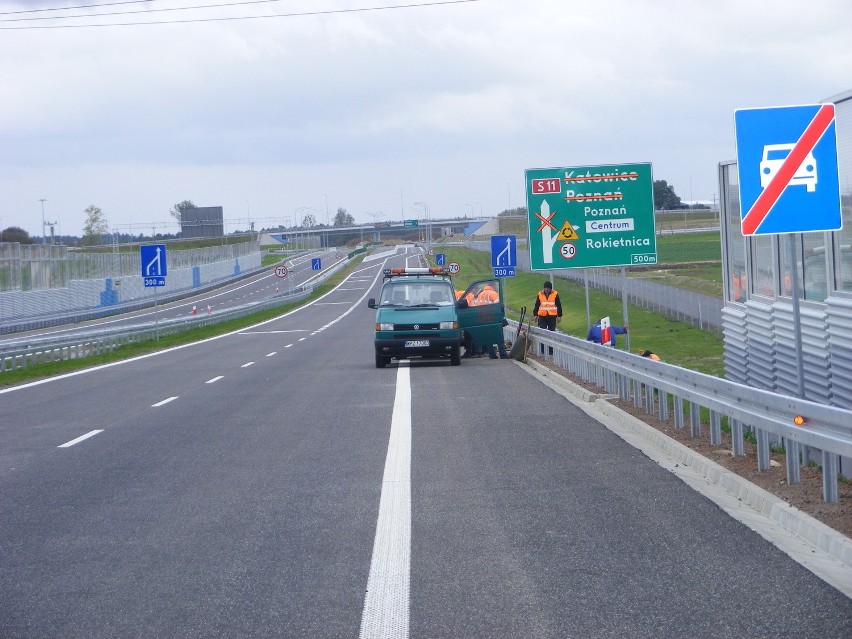 Zachodnia obwodnica Poznania kilkaset metrów przed węzłęm w...