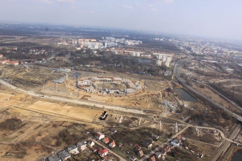 Zdjęcia z budowy stadionu na Maślicach - 26 marca 2010