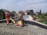 Borzęcin: most gotowy już za miesiąc