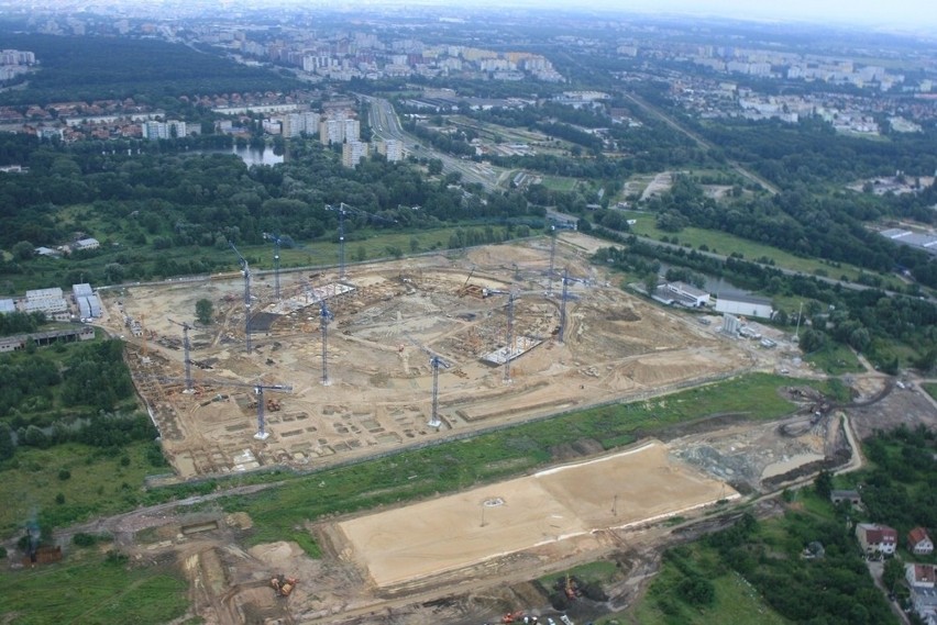 Budowa stadionu - 4 sierpnia 2009 r.