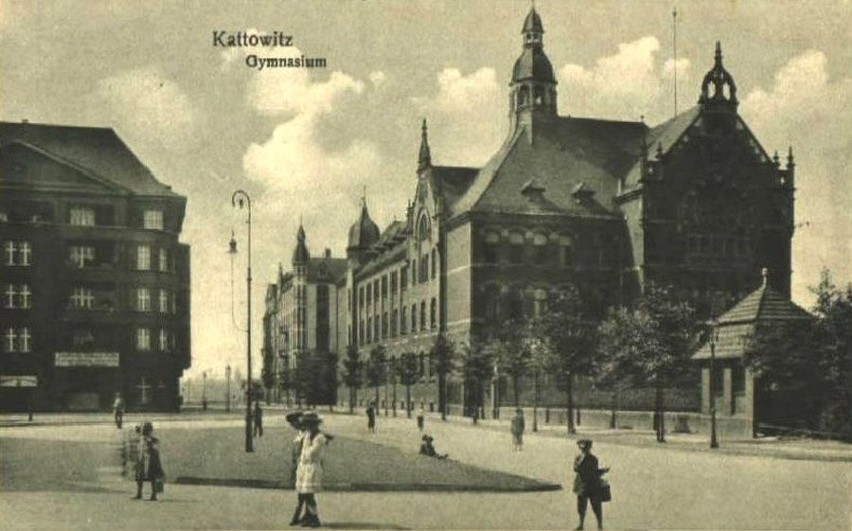 Liceum Mickiewicza w Katowicach ma 140 lat. Tak wyglądało kiedyś [ZDJĘCIA]
