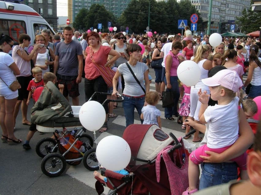 Parada Smerfów w Katowicach [ZDJĘCIA]