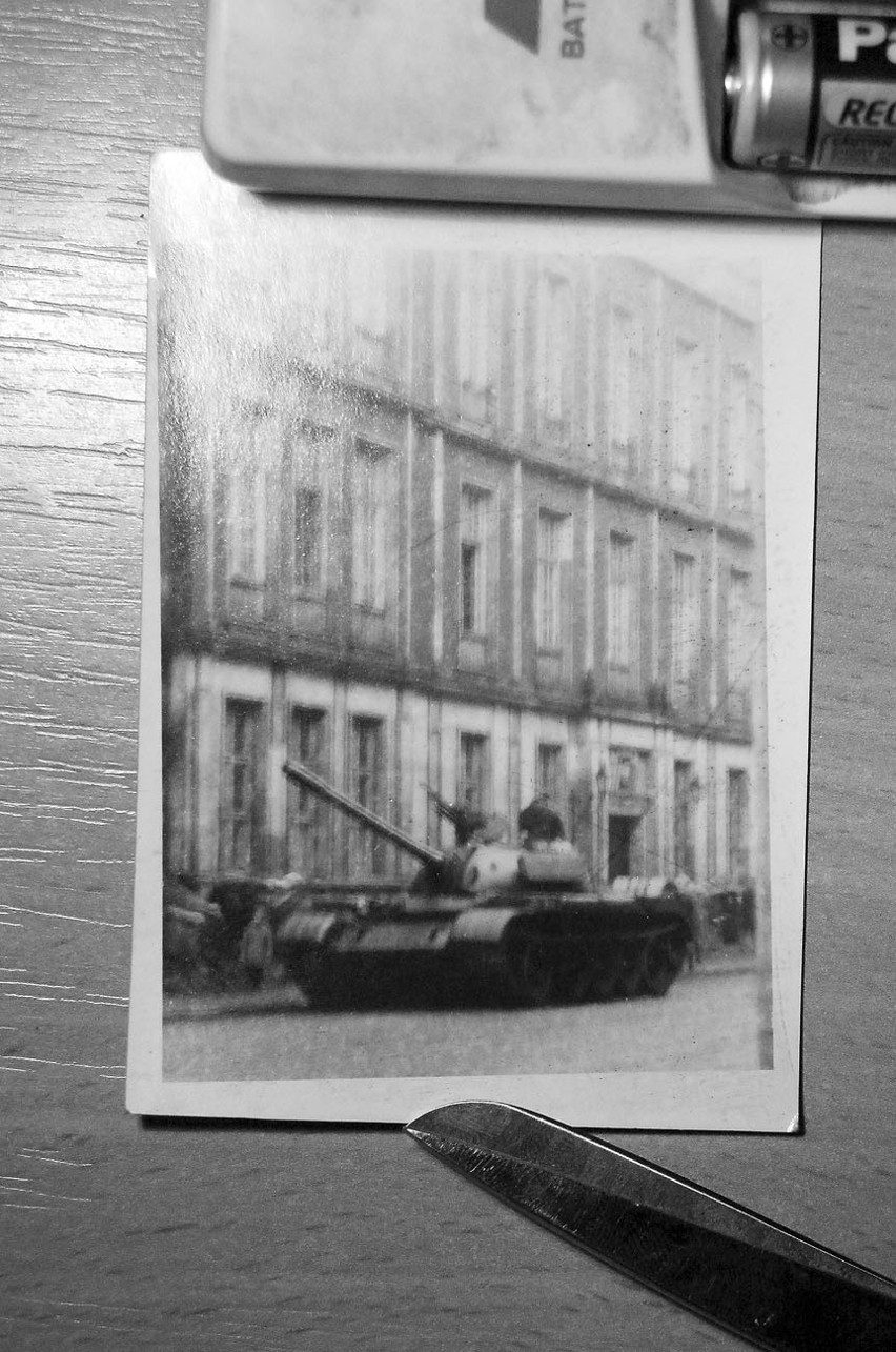 Zdjęciu czołgu na ulicy Długiej w Gdańsku