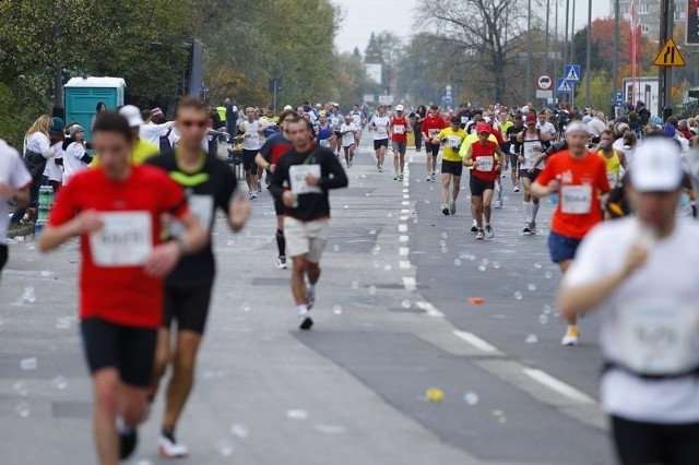 Blisko 5 tysięcy biegaczy ukończyło maraton w ciągu sześciu godzin.