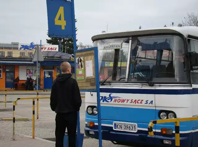 Dworzec autobusowy przy placu Dąbrowskiego zostanie wydzierżawiony RDA w Krakowie