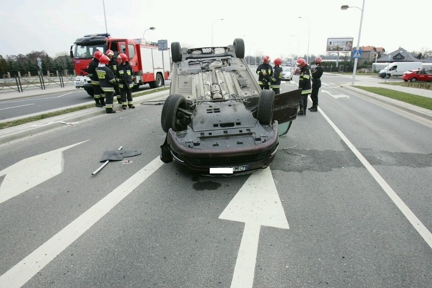 Wrocław: Wypadek taksówki na Granicznej (ZDJĘCIA)