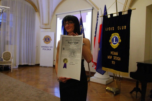 Charter-prezydent Joanna Skorupska-Górska z certyfikatem