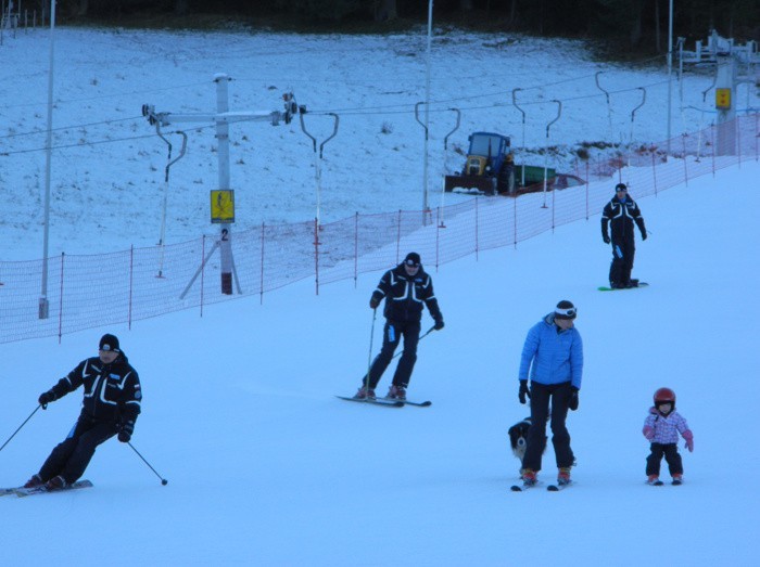 Sezon narciarski na Podhalu rozpoczęty! Pod Nosalem działa...
