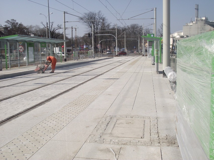 Kozanów czeka na tramwaj. Inwestycja prawie gotowa (ZDJĘCIA)