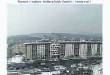 Kamera pokazuje budowę stadionu Wisły, czy reklamuje dewelopera?