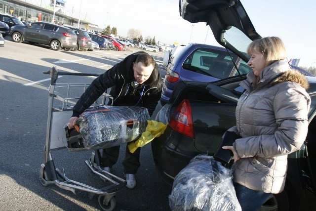 Koniec darmowych minut na parkingu przy lotnisku w Pyrzowicach