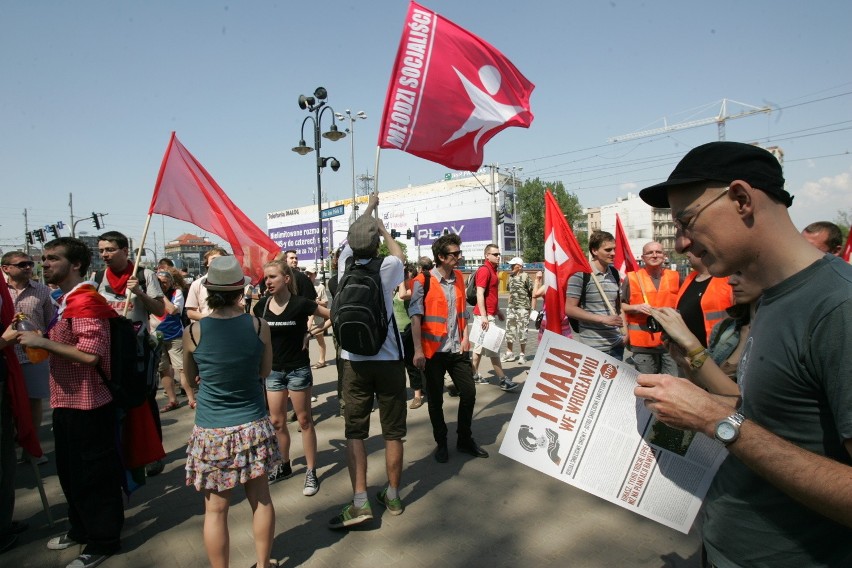 Protestowali przeciwko śmieciowym umowom (GALERIA)