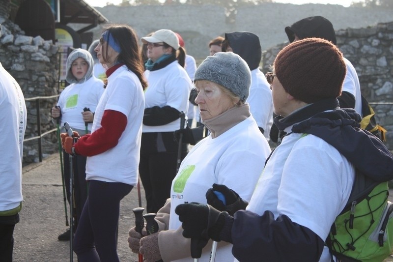 Ogrodzieniec: Maraton nordic walking na Jurze [ZDJĘCIA]