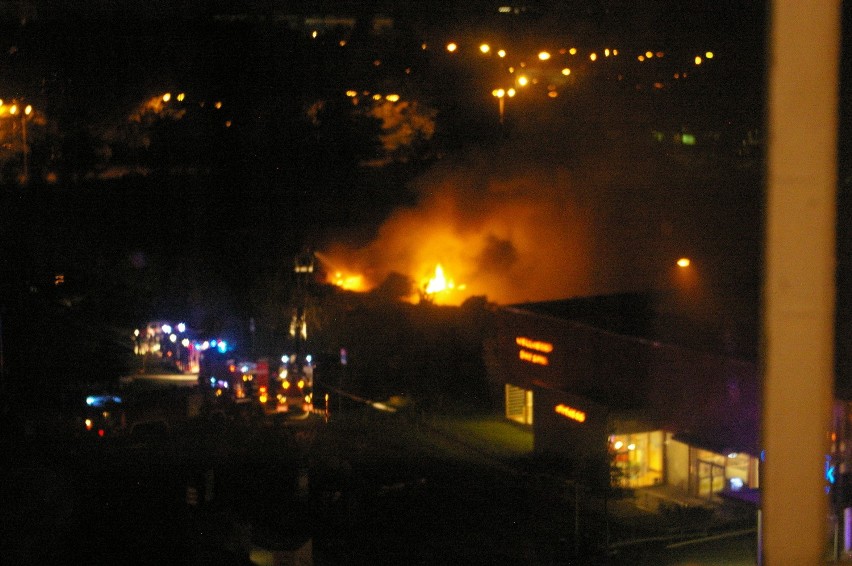 Wrocław: Groźny pożar w aquaparku. Spłonęła sauna (ZDJĘCIA)