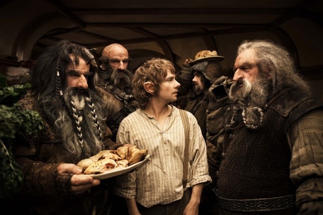 Hobbit Bilbo (Martin Freeman) i jego krasnoludzcy towarzysze wyprawy