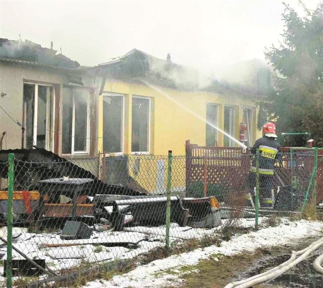 Budynek socjalny spłonął w całości