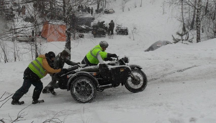 Zimowy Motocyklowy Zlot Pingwina. W Świętochłowicach po raz ósmy [ZDJĘCIA, WIDEO]