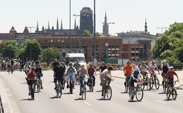 W Dniu bez Samochodu na ulicach powinniśmy oglądać więcej rowerów niż pojazdów silnikowych