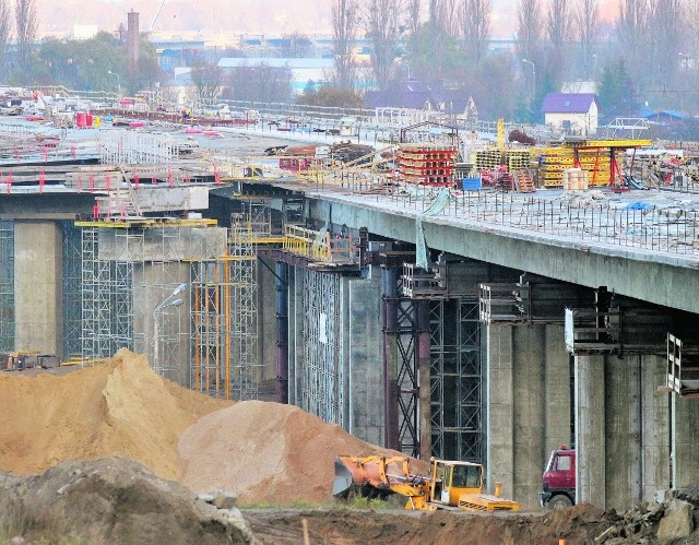 Fragment obwodnicy południowej, która przecina Trakt św. Wojciecha