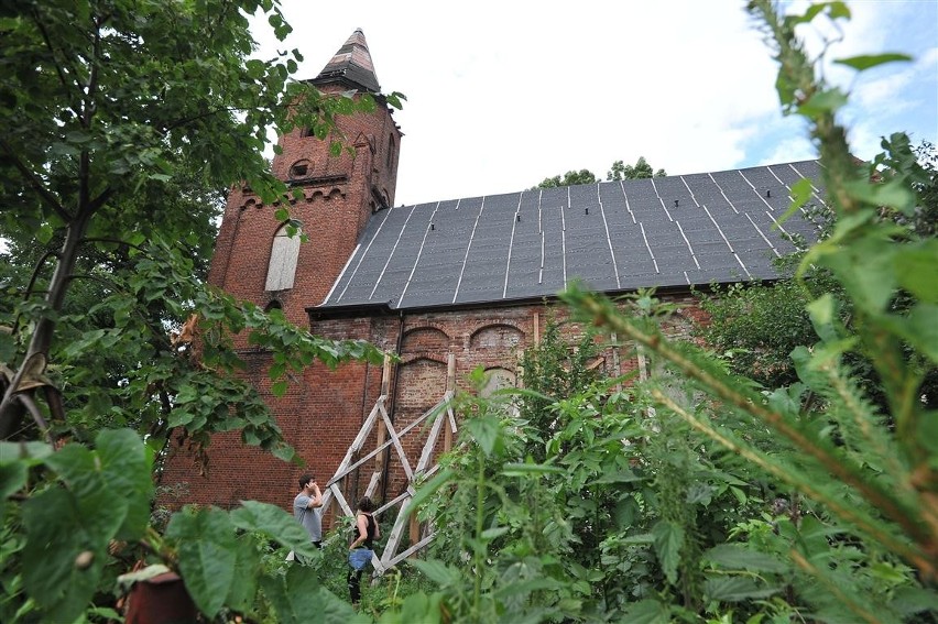Kościół w Gnojewie - remont w 2010 r.