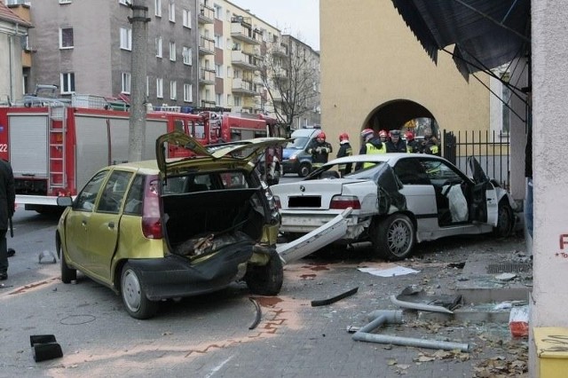 W wypadku na ulicy Nad Wierzbakiem zginęły dwie osoby.