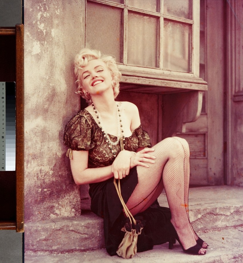 Marilyn Monroe („ulicznica”, sesja z MM wystylizowaną na...