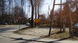 Ul. Świerkowa: Wandale wyrwali znak drogowy