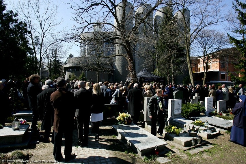 Wrocław: Pogrzeb Barbary Piaseckiej-Johnson (ZDJĘCIA)