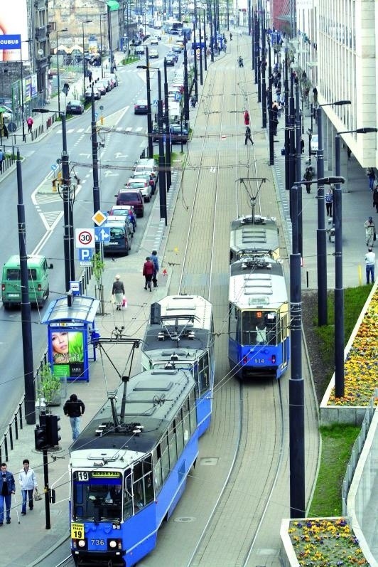 Kierowcy i motorniczy pojazdów MPK grożą strajkiem