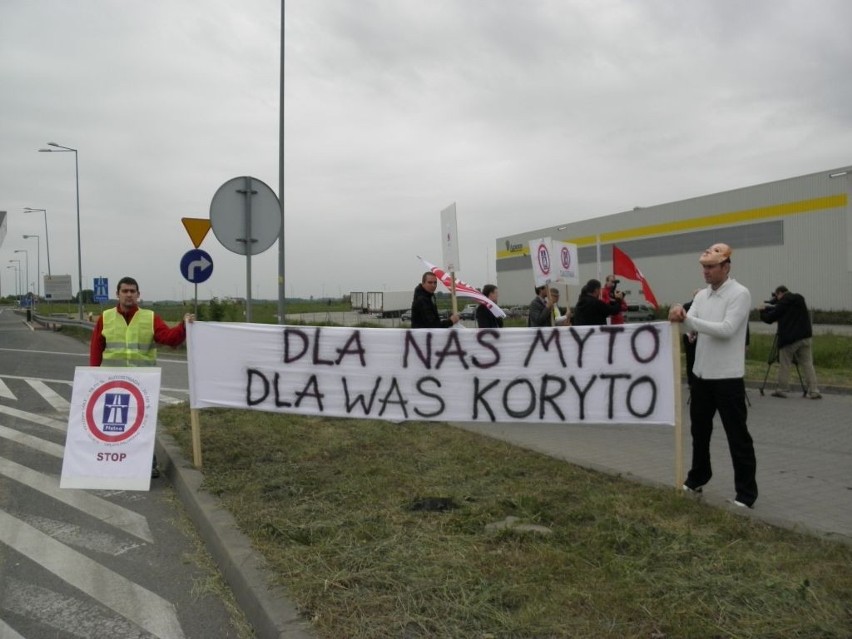 Dla nas myto, dla was koryto - protest na A4 (ZDJĘCIA)