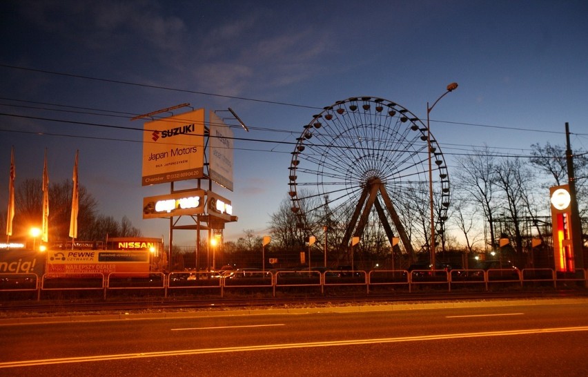 Katowice, ul. Chorzowska nad wjazdem do tunelu pod rondem,...