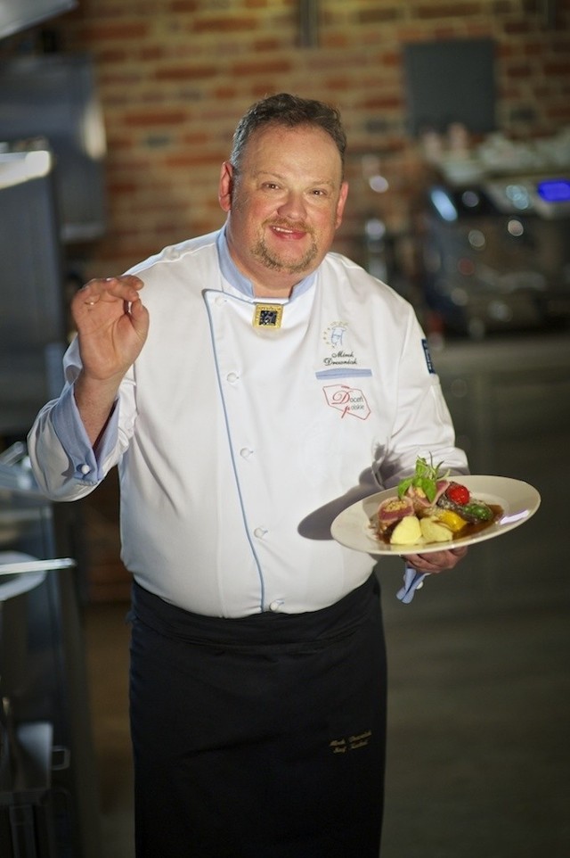 Mirek Drewniak, konsultant kulinarny pierwszej edycji programu "MasterChef