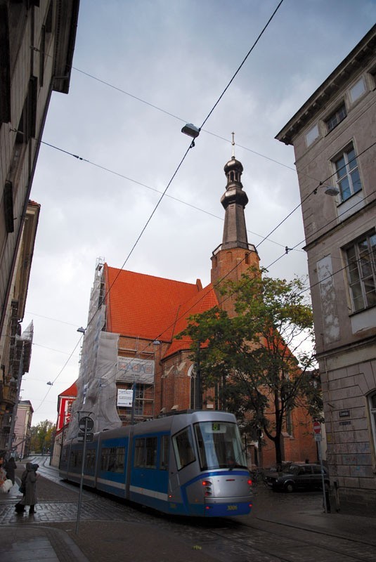 Nie chcą we Wrocławiu choinki, wolą ładne kościoły