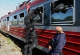 Atak w pociągu na dworcu Kaliskim [ZDJĘCIA+FILM]