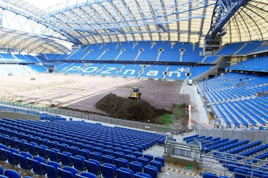 To już ósma zmiana murawy na stadionie przy Bułgarskiej -...