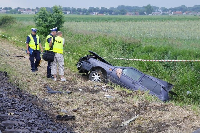 Wypadek na przejeździe kolejowym w Pobiedziskach.