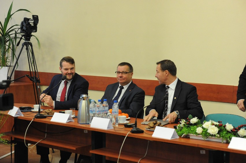 Pierwsza sesja Rady Miejskiej Leszna VIII kadencji