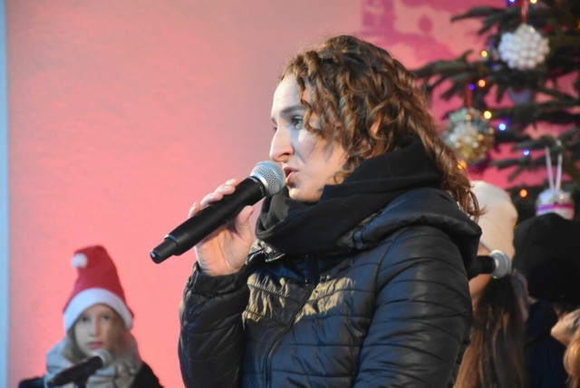 Zwycięstwo w czwartym odcinku Szansy na Sukces dało Julii Bartkowiak-Wojciechowskiej przepustkę do występu podczas koncertu finałowego, którego zwycięzca stanie na deskach opolskiego amfiteatru.