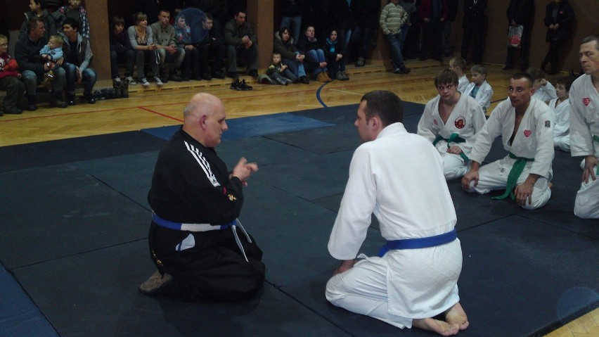 Pokazy sekcji ju-jitsu