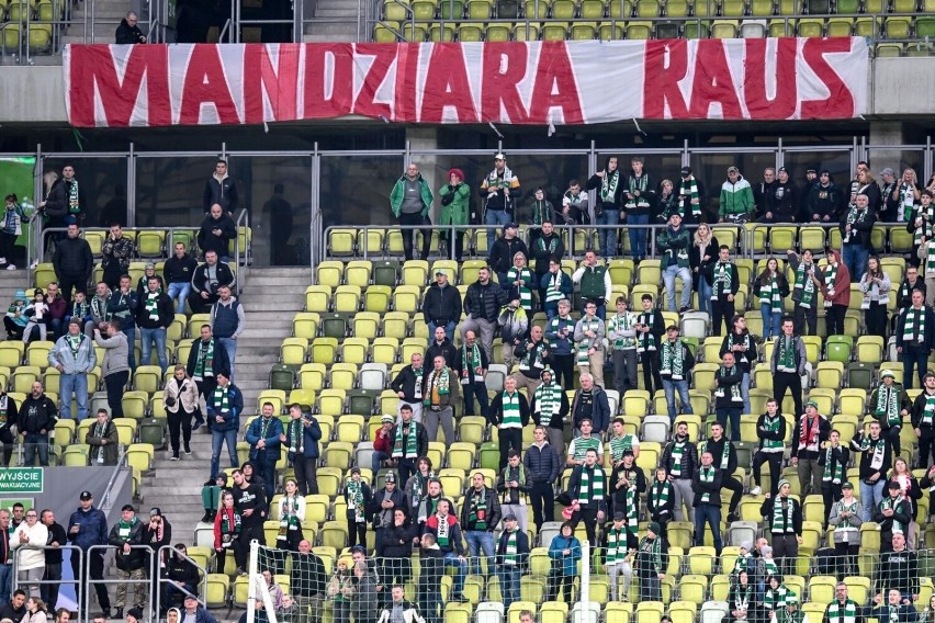 Lechia Gdańsk powołuje nowego wiceprezesa. Tymczasem Adam Mandziara i Dariusz Krawczyk walczą na słowa