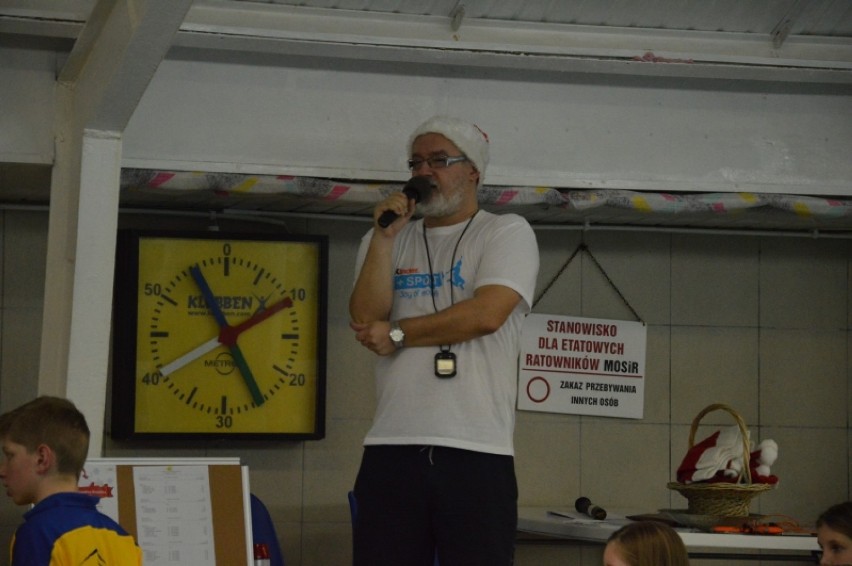 Mikołajkowe mistrzostwa Kraśnika w pływaniu