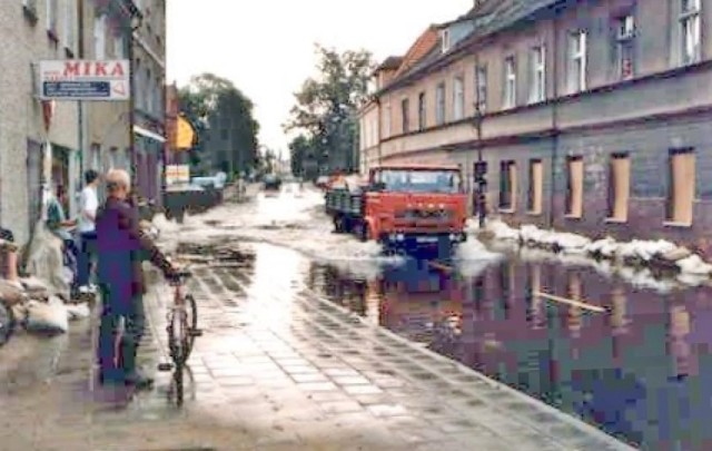 Wielka woda w Krośnie Odrzańskim. Tak wyglądała powódź w 1997.