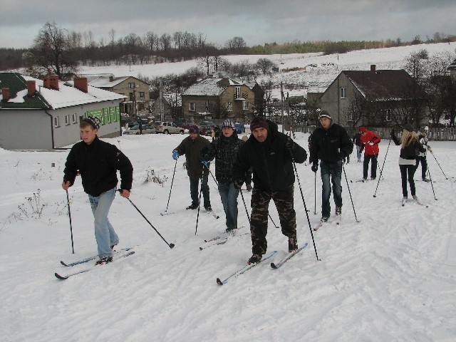 Wszyscy świetnie się na nartach biegowych bawili