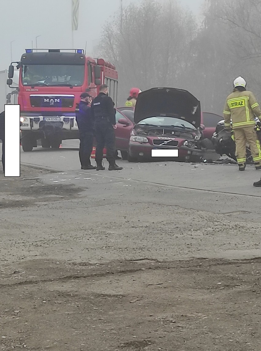 Wypadek w Jankowie Dolnym. Zderzyły się dwa samochody! [FOTO]