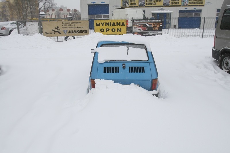 3 kwietnia w Katowicach: Kolejny atak zimy. Śnieg będzie padał cały dzień ZDJĘCIA